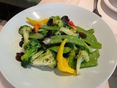 橄榄油炒田园时蔬-港丽餐厅(高德置地店)