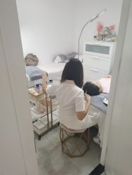 -花系美·美甲美睫精品店