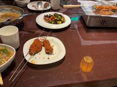 -三个大叔烤羊肉串·歌手驻唱·碳烤鲜肉(西三旗店)