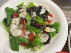 -江城燕子大排档(江汉路步行街店)