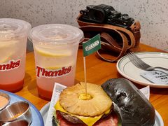 -Thanks美式餐厅(汉堡咖啡店)