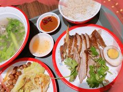 -大食代美食广场(上海中心店)