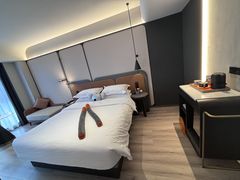 -朵兰达V酒店(成都春熙路太古里国金中心店)