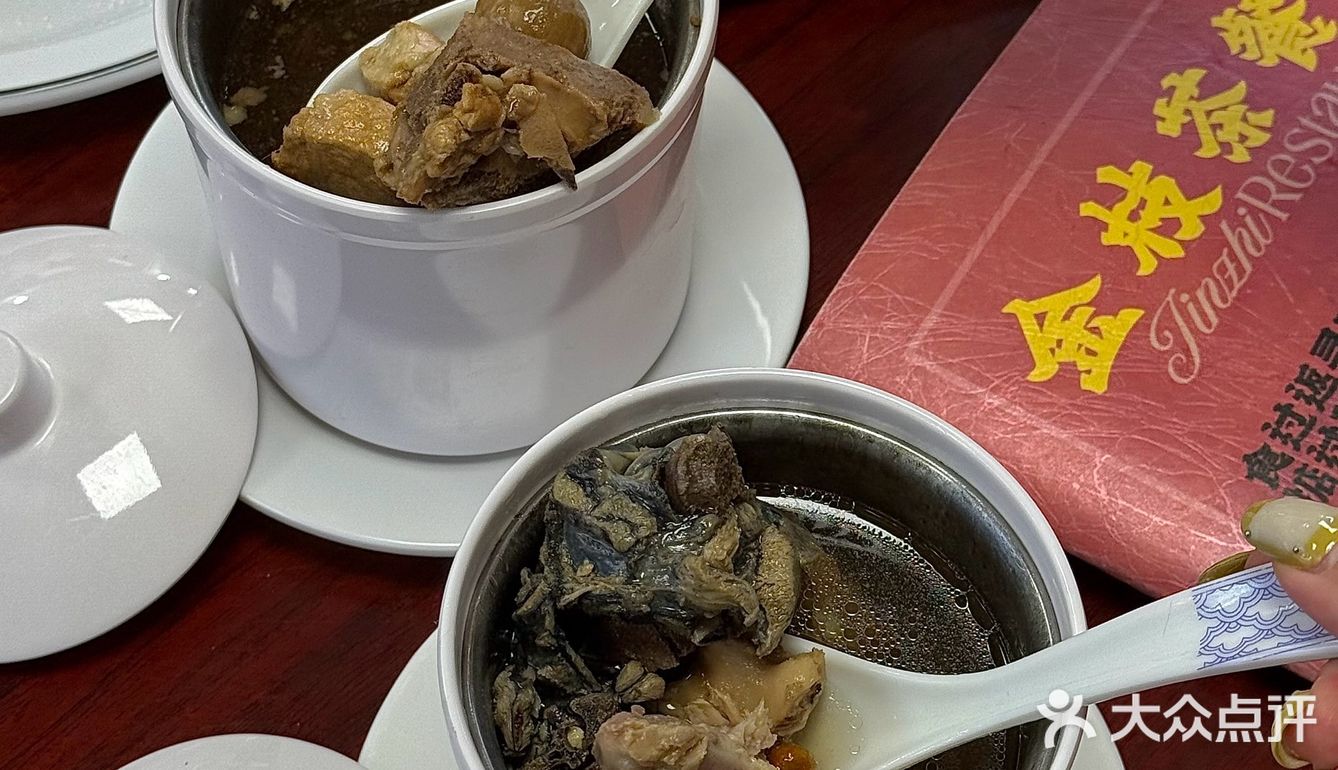 东莞！理工附近茶餐厅！跟着学生哥稳嘢食🥢