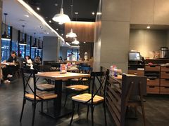 -必胜客(璞丽中心店)