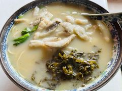 招牌黄鱼面-明呈黄鱼面馆(斜土路店)