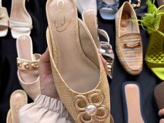 -广州周大福金融中心