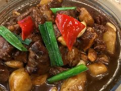 红焖秘制羊肉煲-新兴·金羊座·粤菜点心(乐峰店)