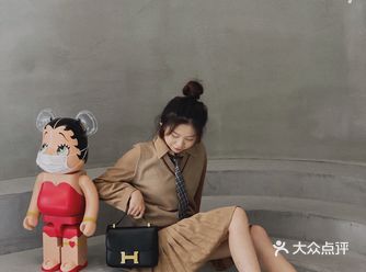 ️20+女生背上爱马仕的秘密