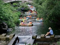 -藏龙百瀑风景区