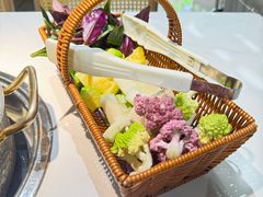 -花菇朵 ll 野生菌锅·精品滇菜(后沙峪店)