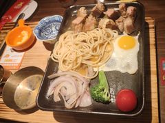 -豪享来牛排(人民店)