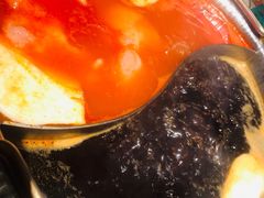 番茄锅-温禾牛·和牛寿喜烧自助火锅(恒基名人店)