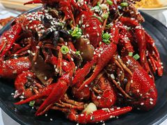 -巴厘龙虾·榜首油焖大虾(音乐学院·沿江酒馆店)