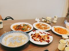 -老街坊餐吧