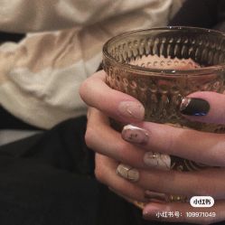 -妙睫屋日式美甲美睫