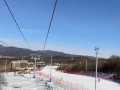 -鳌山滑雪度假区