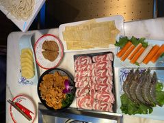 -焱三乐四川火锅店(经纬街店)
