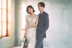 -雪中彩影婚纱摄影·微光艺术中心