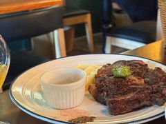 -羽深肉铺 Steak & Wine