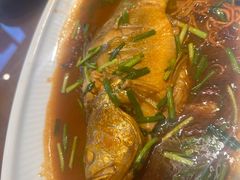 -赶海部落海鲜城(海阳路店)