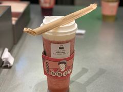 桃子草莓酪酪-LELECHA乐乐茶(月星环球港店)