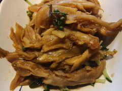 -鑫巴蜀小镇 · 水煮鱼专研店(玉桥店)