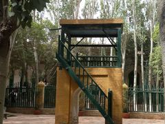 -艾提尕尔清真寺