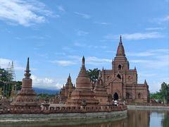 -一寨两国风景区