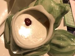 雪蛤糖水-兰桂坊粤泰美食(较场西店)