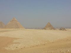 -吉萨金字塔群