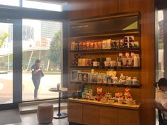 -星巴克臻选(莘庄仲盛店)