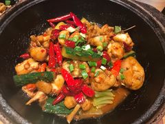 香辣绝味牛蛙-花椒笑成都小馆(百脑汇店)