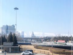 -麦当劳(展览路店)