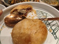 玫瑰花饼-云海肴·汽锅鸡·云南菜(东坝金隅店)
