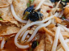 -红鼻子桂林米粉(金唐新光界店)