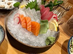 -晶吉·居酒屋·日本料理·烧鸟(中山区民主广场经典生活店)