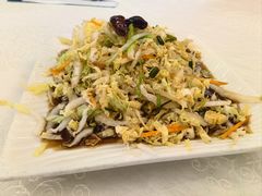 凉拌大白菜-那达慕蒙古风味酒楼
