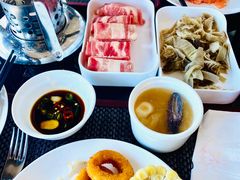 -怡豪大饭店·银顶旋转餐厅