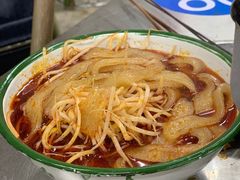 -咏勝锑锅麻辣烫(净居寺路总店)