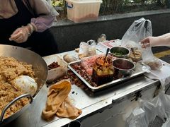 -六广门毛阿姨糯米饭