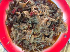 -老三样·美食研究中心(世贸路店)