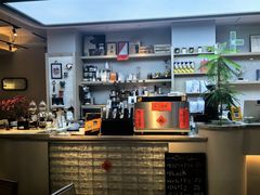 -YEEGIN COFFEE也径咖啡