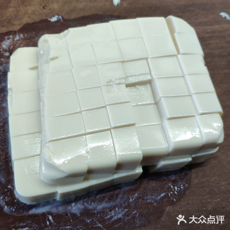 干贝鲜虾海参豆腐羹