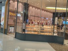 门面-面包新语(融创茂店)