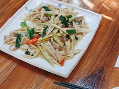 -下梅人家土菜馆(历史文化餐厅度假区店)