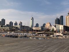 -青岛海尔洲际酒店