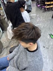 -藤野造型烫染·漂发