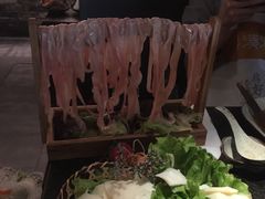 -湊湊火锅·茶憩(新中关购物中心店)
