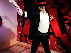 -曼谷杜莎夫人蜡像馆